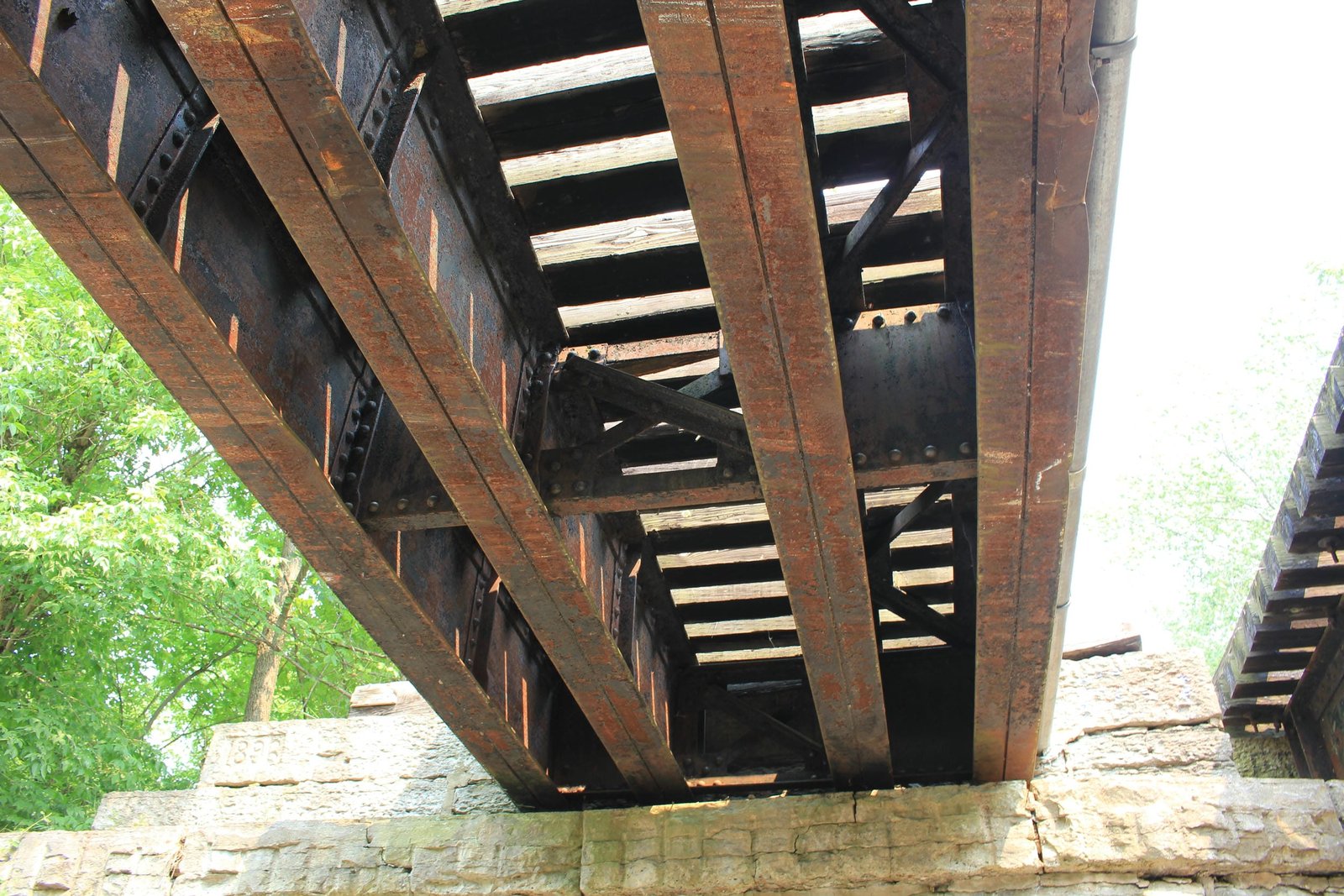 Girder detail